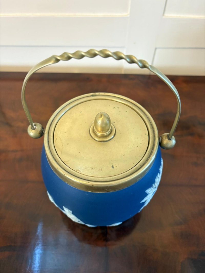 Antique Victorian Quality Wedgwood Jasperware Biscuit Barrel - Image 4